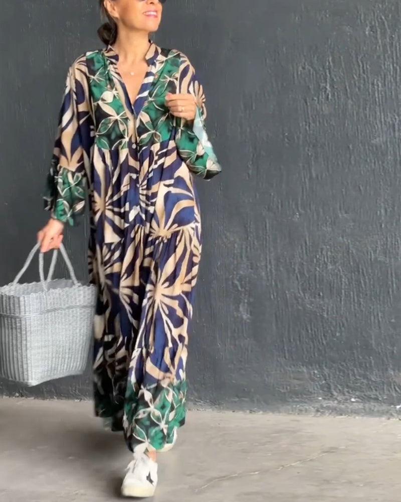 Savannah | Loose V-neck dress with print