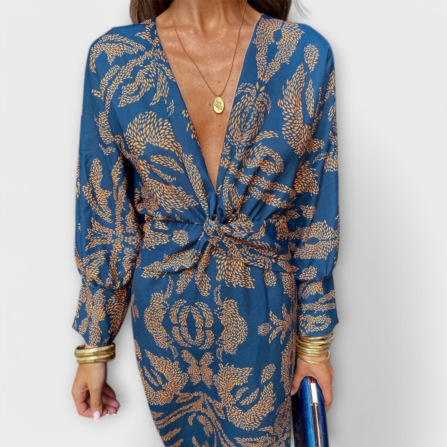 Alexandra | elegant dress with long sleeves