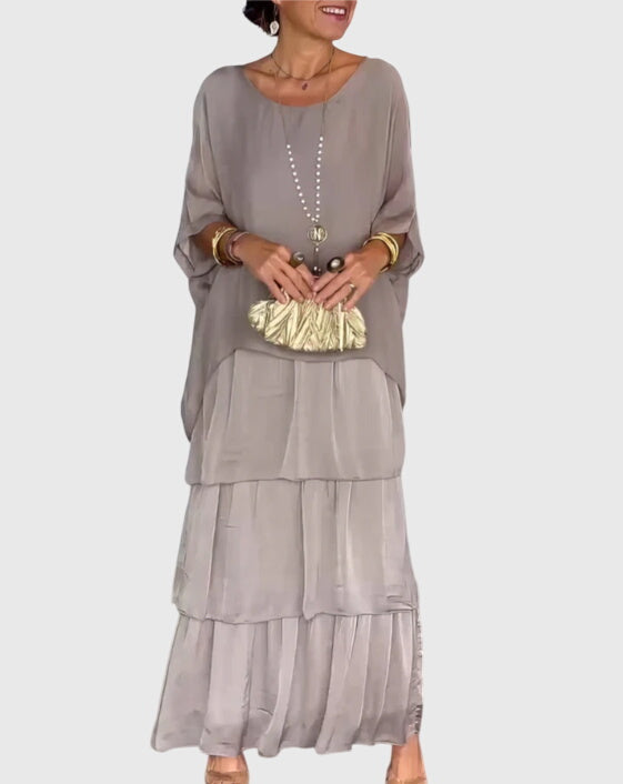 Beatrice | Long and Flowing Elegant Dress