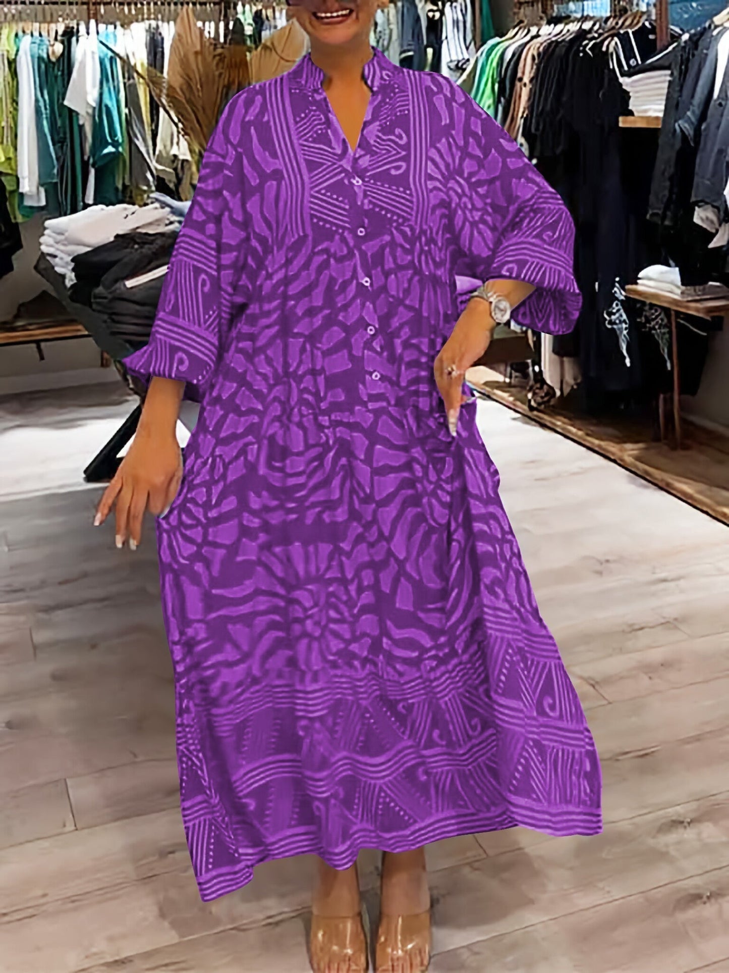 Taylor | Dress with Loose V-Neck and Print