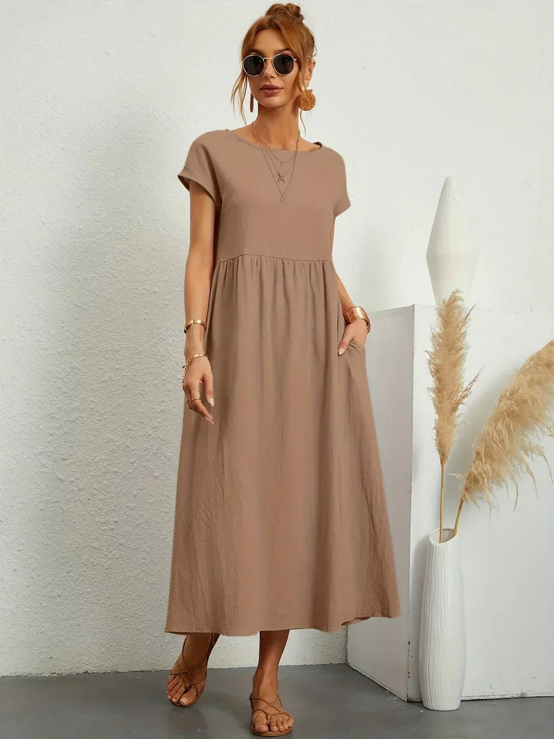 Juliana | Timeless Elegance Fluid Midi Dress