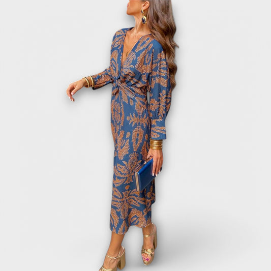 Alexandra | elegant dress with long sleeves